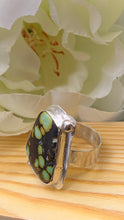 Load image into Gallery viewer, Hubei Turquoise and Silver Ring Size 7