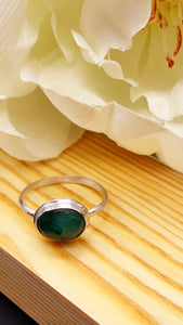 Natural Emerald and Silver Ring Size 8