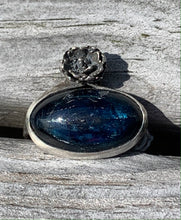 Load image into Gallery viewer, Kyanite and sterling silver ring size 7